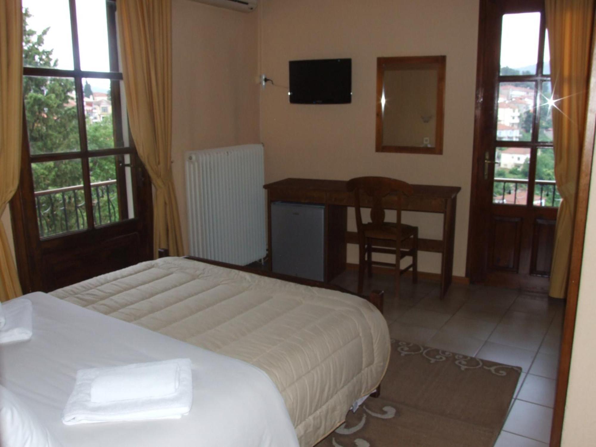 Guesthouse Filoxenia Kastoria Exterior photo
