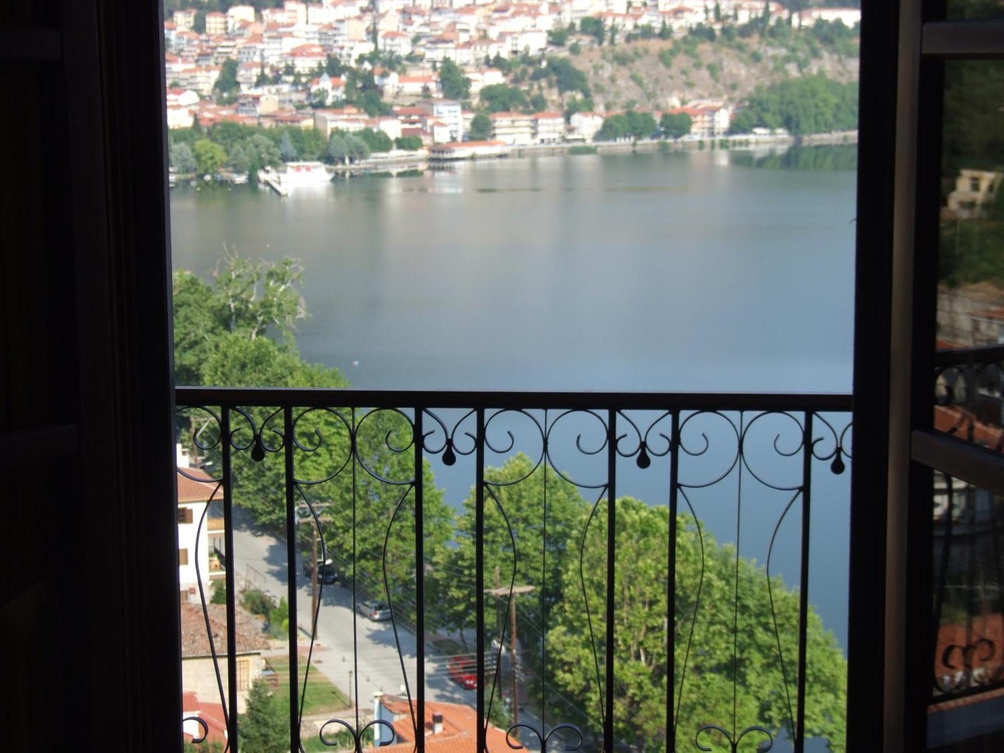 Guesthouse Filoxenia Kastoria Exterior photo